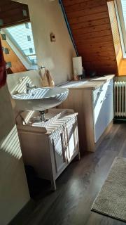Quiet attic Apartment with large Garden near Vienna - 5