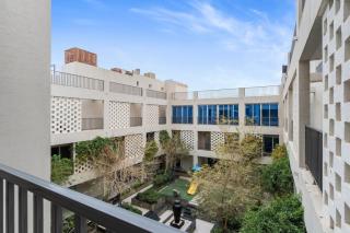 Huge 2 Story Apt in Al-Malqa Self-Entry - 5