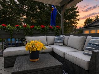 Fennvilla: Sleeps 8•Hot Tub•3 Dogs•Gameroom - 7
