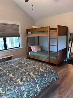 Lake Country Inn - Boat Rental Available - 1