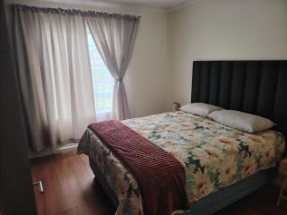 Charming and Cozy Townhouse in Gonubie - 9
