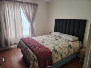 Charming and Cozy Townhouse in Gonubie - 4