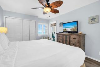 Holiday Surf and Racquet Unit 307 - 7