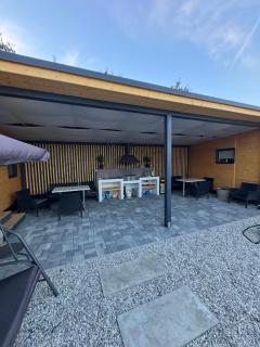 Sauna & Pool Reatreat - 5