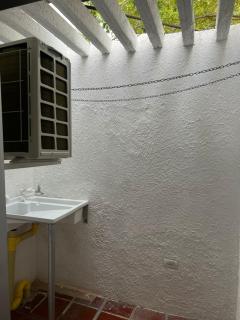 apartaestudio # 1 y # 2 - 8