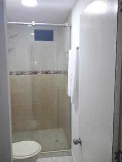Apartamento en renta en el corazón de la comuna 13 grafitour!! - 1