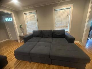 HUGE Home with 8 beds , Sleeps 12 25 mins from downtown - 3