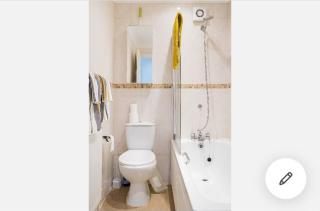 Viking Bay House - Parking - Mins to Beach & Town - 4