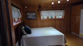 Summer cottage by a peaceful lake - 2