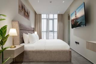 Spacious 3BR Huge Living Self Entry - 3
