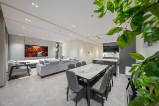 Spacious 3BR Huge Living Self Entry - 7