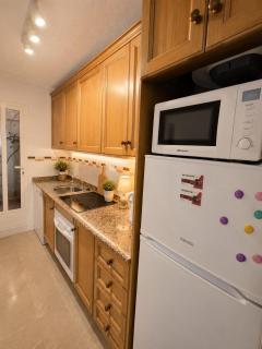Sunny ground floor apartment with a large terrace and direct access to the pool - 5