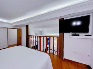 Charming three-bedroom apartment located in the historic walled city center of Cartagena - 3
