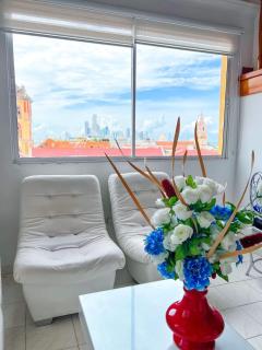 Charming three-bedroom apartment located in the historic walled city center of Cartagena - 3