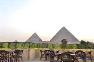 Hur palace pyramids view - Il Cairo - 0