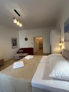 Elio Hotel Apartments - Karlovy Vary - 5