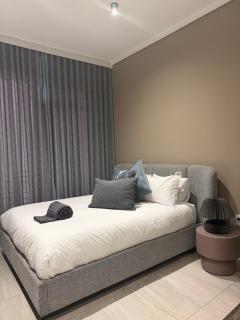 Menlyn Maine Studio 730 - 8