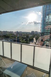 Cinema 1-Bedroom Apartment - River View - Garage Parking - Wroclaw City Centre - 1
