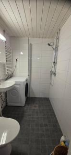 Quiet, spacious two-room apartment near the train station - 6
