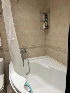 Spacious 2-Bedroom Oasis in Central Varna - 2