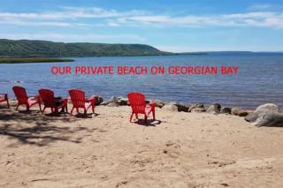 6-Bedroom Chalet - Private Beach Access Hot Tub Sauna BBQ Ping Pong - Blue Mountain #53R - 8