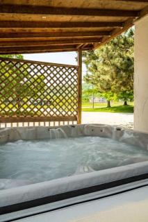 6-Bedroom Chalet - Private Beach Access Hot Tub Sauna BBQ Ping Pong - Blue Mountain #53R - 7