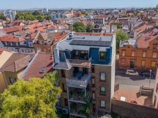 Altbau Apartment in Bahnhofsnähe mit Heimkino & Terrasse - 3