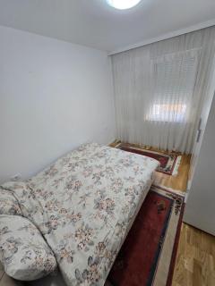 City Park Apartment - 4