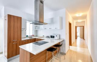 Sliema 2Br Penthouse with Private Terrace & BBQ near Balluta Bay - 7