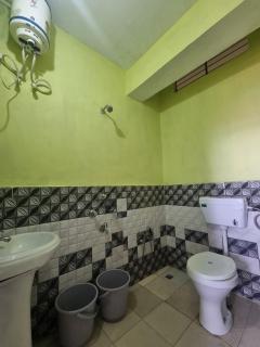 North Queen Homestay - 5