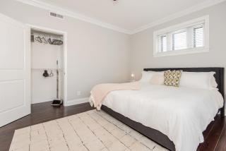 Travel Ready 2BD Stay Near Soulard - In-Unit WD - 1
