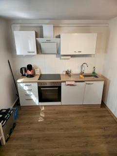 Ruhige, modern eingerichtete 2 Zimmer Wohnung im Untergeschoss eines Zweifamilienhauses - 7