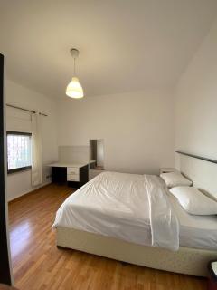 2 BR Ground floor apartment-Jabal AlWiebdeh - 5