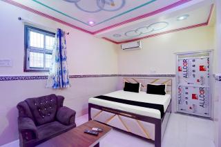 Spot On Ayansh Guest House - 0