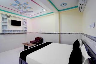 Spot On Ayansh Guest House - 6
