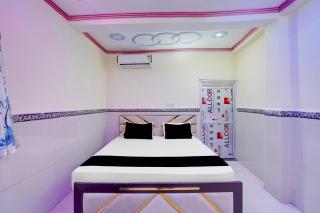 Spot On Ayansh Guest House - 3