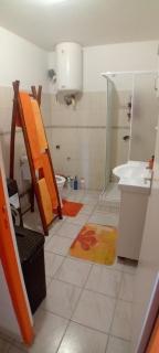 Tropical Orange House - 2