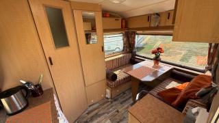 Scotti mini glamping caravan with shared bathroom facilities - 9