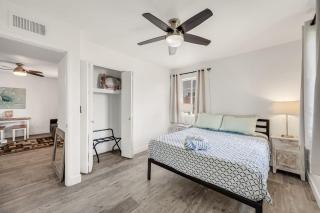 Modern 2 Bed Apt Near HonorHealth ASU and Tempe Town Lake Free Parking - 1