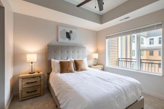 Landing Modern 1BD Gym Pool - 1