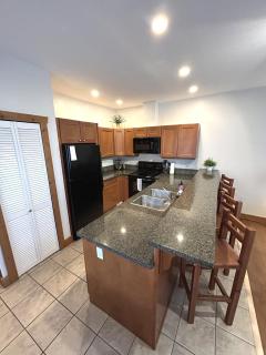 Luxury Condo 2Bed, 1Bath, Pool, Hot Tub, Beach, Golf - 9