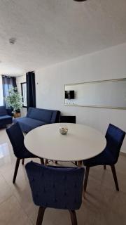 Beach Corner 406 - 9