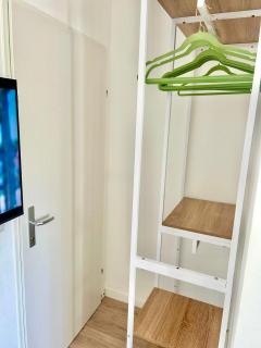 Cosy Apartment near U1-Metro & Free Parking - 5