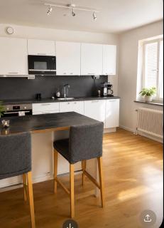 Nordic Central Apartment - Solna - 2