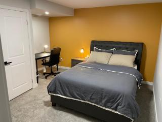 Lakeview 2Bedroom Walkout Suite with Trail View - 6