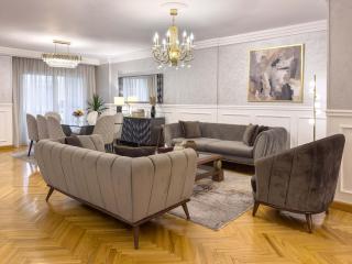 Luxury 4BDR Flat by Homely in Gezirat ElArab - Kairo - 4