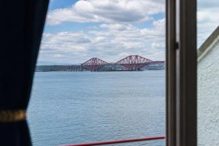 Forth Bridges View - Private Balcony - Waterfront - 5
