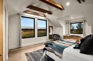 The Willow House - Luxury Views near Glacier - 7