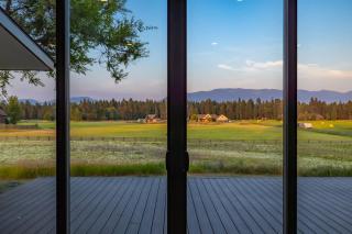 The Willow House - Luxury Views near Glacier - 6
