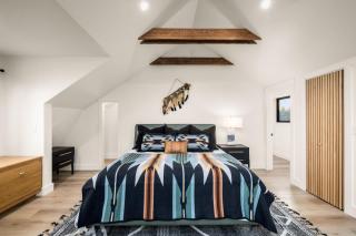 The Willow House - Luxury Views near Glacier - 1